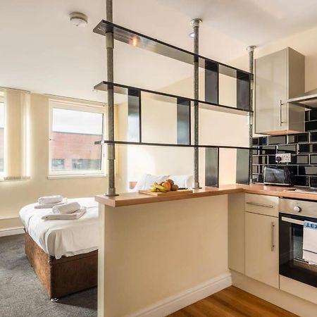 Modern & Bright Budget Studio In Central Doncasterアパートメント エクステリア 写真